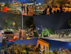 Cara Satpol-PP Kampar Jaga Wilayah, 4 Pemuda Dibubarkan di Taman Kota Saat Dini Hari