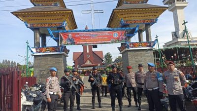 Brimob Polda Sumut Jaga Titik Strategis Kabanjahe dalam Operasi Lilin Toba 2025