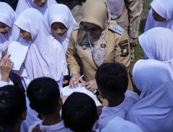 Pendidikan di Tengah Keterbatasan: Wabup Kampar Tinjau Sekolah Rusak di Bangkinang