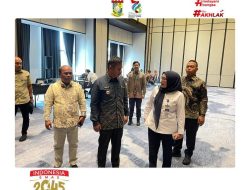 Bupati Kampar Ahmad Yuzar Resmi Terima Hibah Bus Sekolah dari Pemerintah Pusat