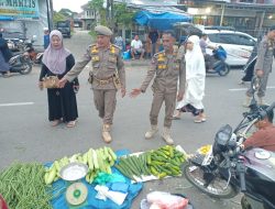 Satpol PP Kampar Kembali Tertibkan Pedagang di Jalan DT Tabano dan Sudirman