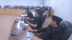 Anggota DPRD Kampar Rizki Ananda Tegaskan Kompensasi Warga Sungai Tapung Tak Boleh Berlarut-larut